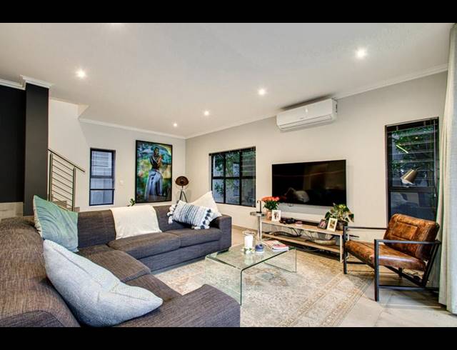 4 BEDROOM PROPERTY TO RENT IN BRYANSTON